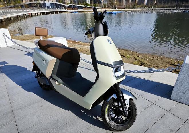 72V38Ah石墨烯电池：雅迪、台铃实测续航里程揭秘(图2)