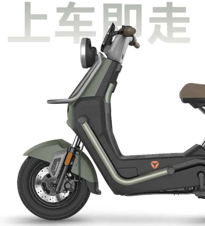 雅迪新品电动车B70-H配48V石墨烯电池充电少更能跑!(图3)