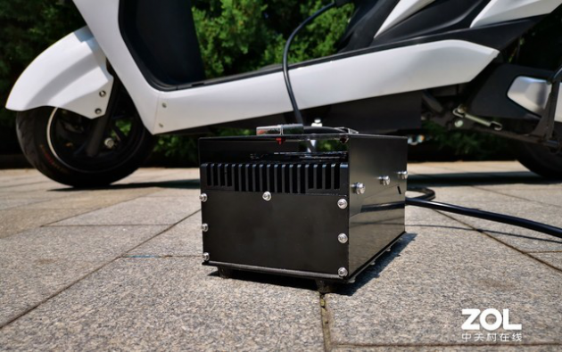 雅迪石墨烯电池实测 试过后才知货真价实(图11)