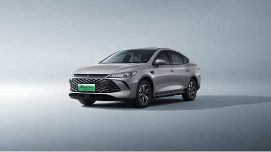 898万起!2026款秦家族DM-i210KM长续航版上市(图6)